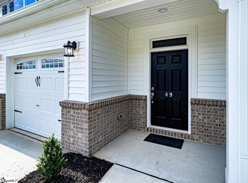 Property image 3 of 49 Fair Village Lane in Fairview Village, Simpsonville, SC 29680