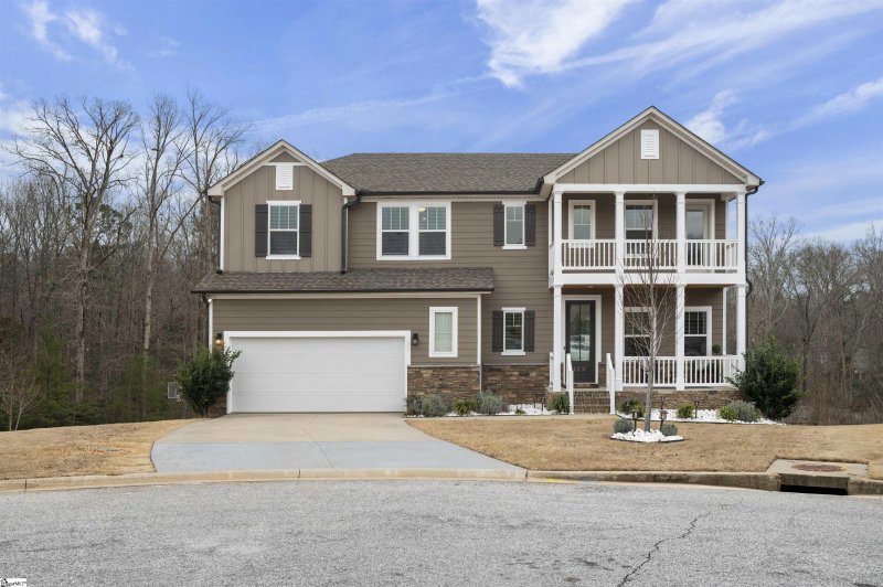 Property image 2 at 429 Combahee Court, Greer, SC 29651