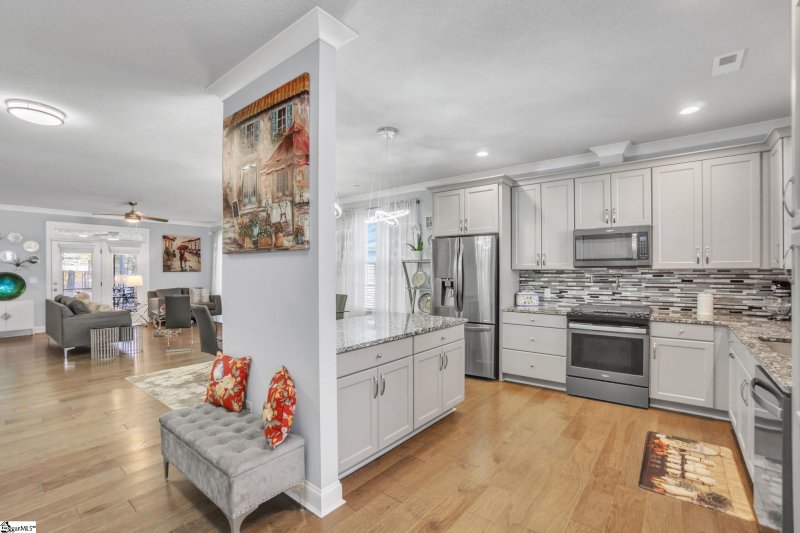 Property image 2 at 14 Golden Apple Trail, Mauldin, SC 29662