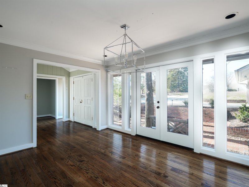 Property image 2 at 105 Long Point Way, Simpsonville, SC 29681