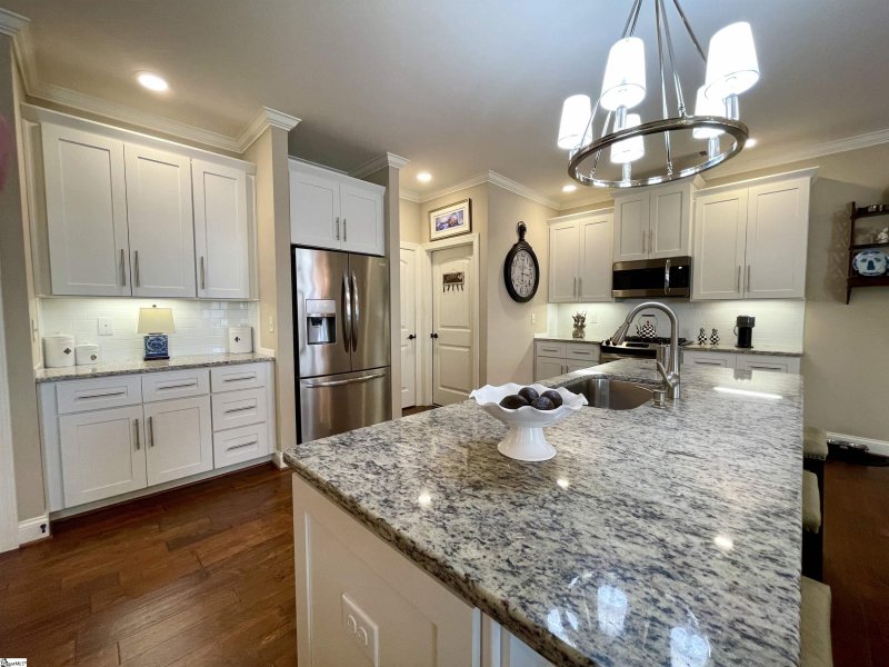 Property image 4 at 102 Sunlit Drive, Simpsonville, SC 29680