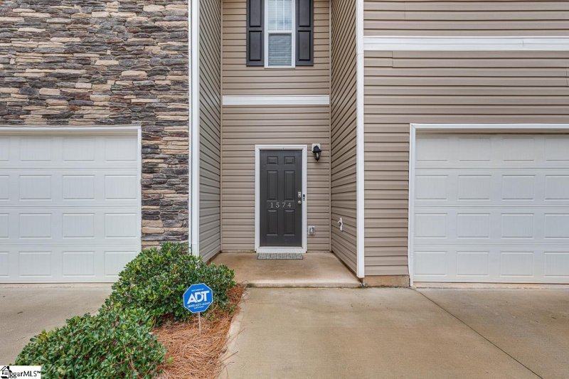 Property image 3 at 1574 Katherine Court, Boiling Springs, SC 29316
