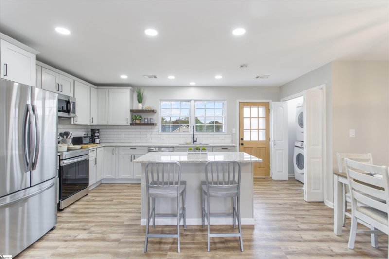 Property image 5 at 13 Chaney Street, Greenville, SC 29607-4503