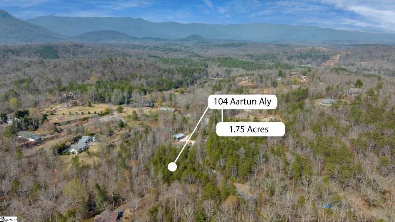 Property image 4 at 104 Aartun Alley, Pickens, SC 29671
