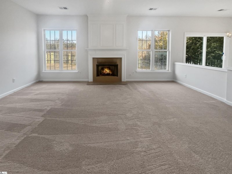 Property image 3 at 2 Sawtooth Court, Simpsonville, SC 29680