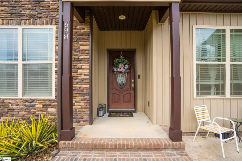 Property image 4 at 698 Secretariat Drive, Boiling Springs, SC 29316