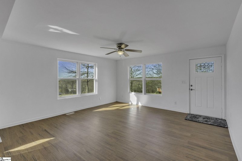 Property image 3 at 631 Smith Grove Road, Easley, SC 29640