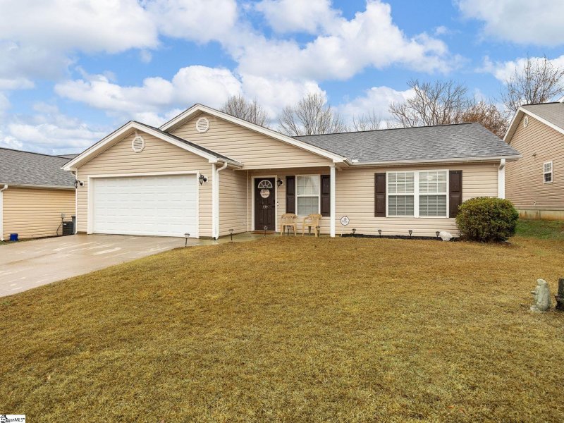 Property image 3 at 539 Wooden Duck Street, Spartanburg, SC 29303