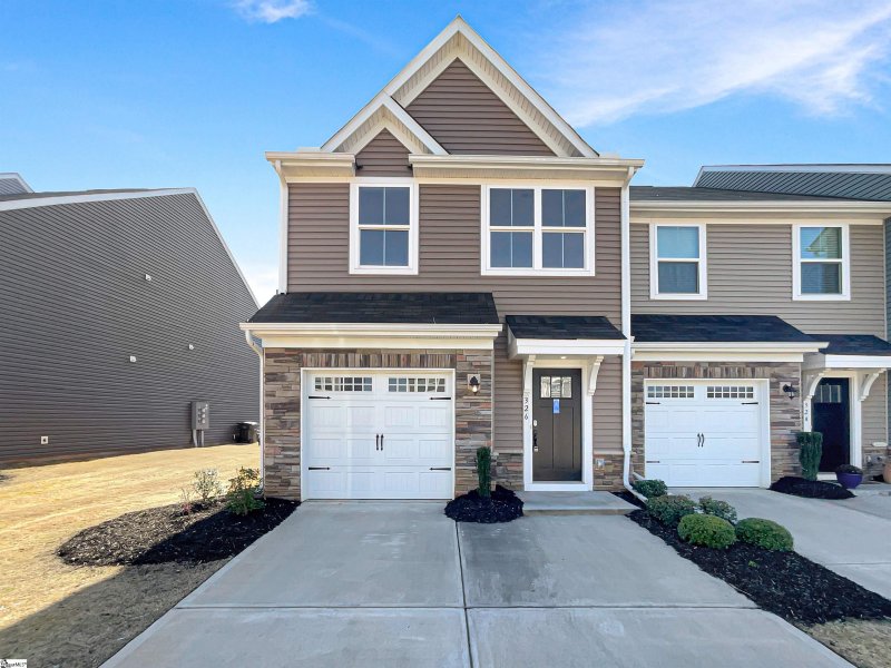 326 Hunt Glenn Court