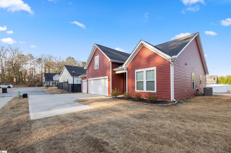 Property image 3 at 107 Amadahy Lane, Travelers Rest, SC 29690