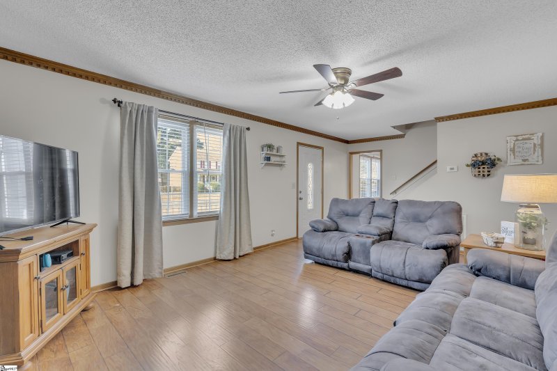 Property image 4 at 211 Creek Drive, Easley, SC 29642