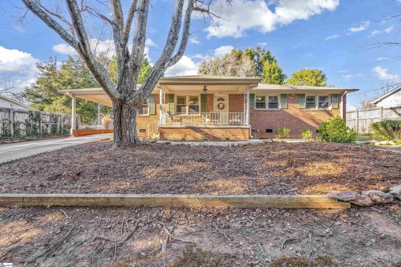 Property image 2 at 511 Creighton Drive, Taylors, SC 29687