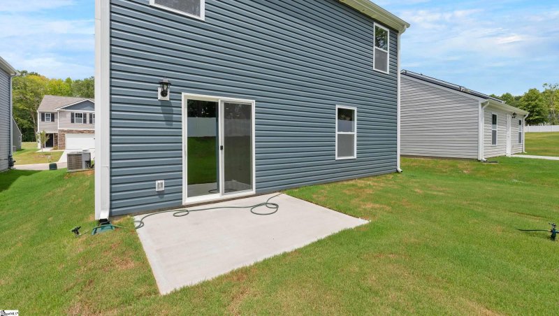 Property image 4 at 601 Evaleigh Street, Woodruff, SC 29388