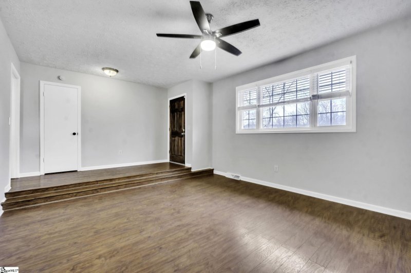 Property image 5 at 326 Jamestown Road, Easley, SC 29640