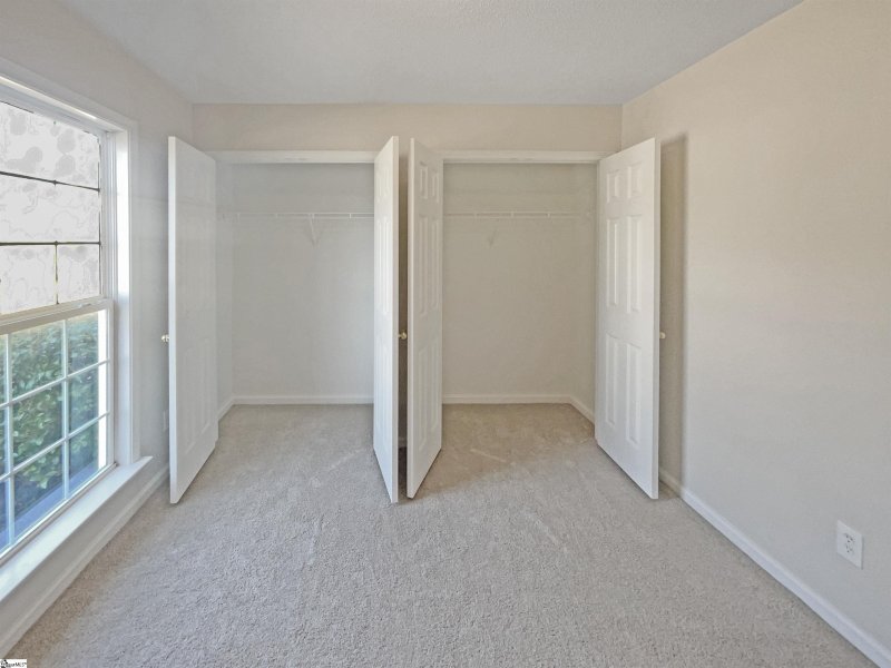 Property image 2 at 529 Cardinal Woods Way, Easley, SC 29642