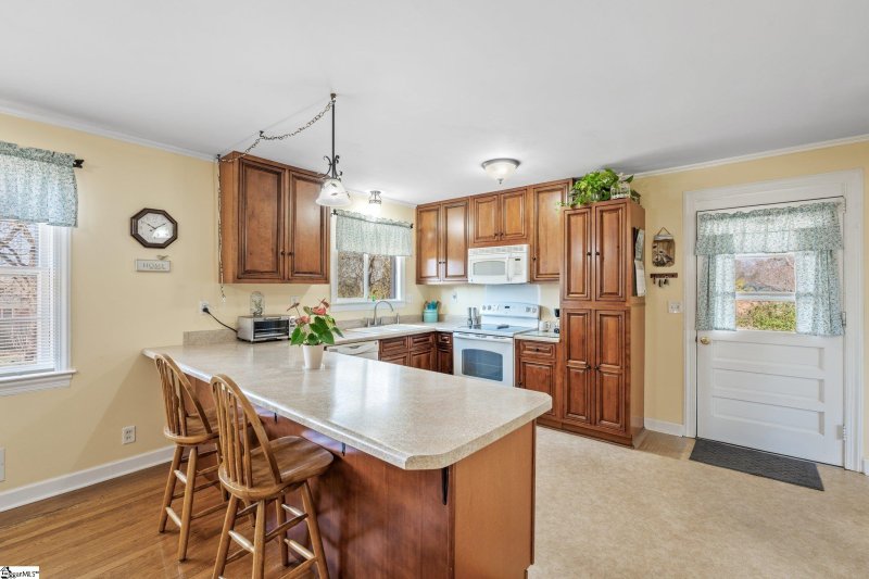 Property image 5 at 216 Highland Road, Duncan, SC 29334