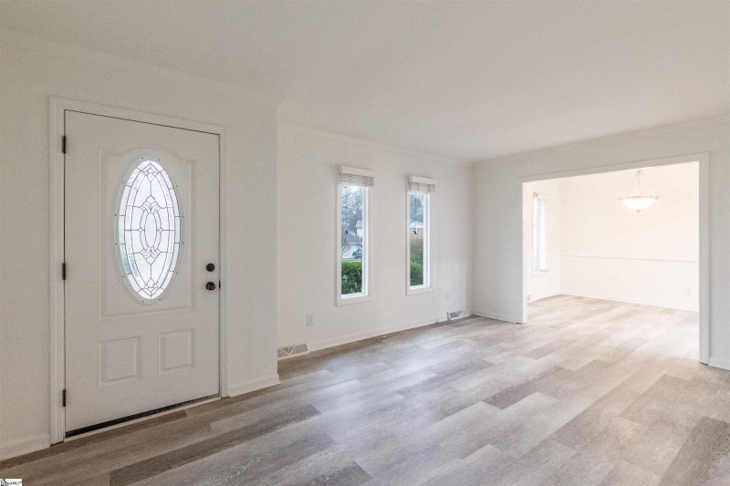 Property image 3 at 5 Wetherill Road, Greenville, SC 29615