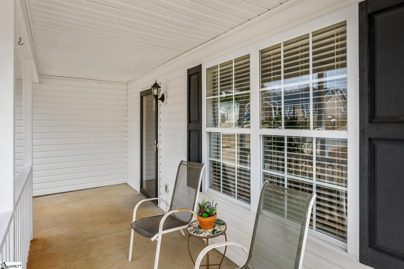 Property image 5 at 418 Lily Pond Lane, Taylors, SC 29687