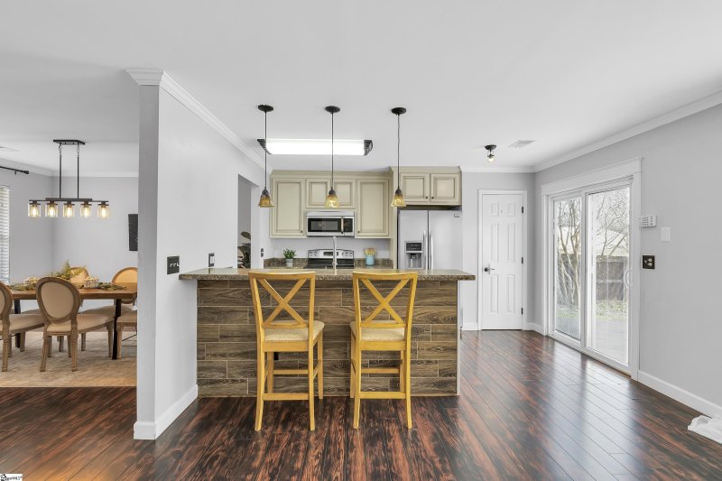 Property image 3 at 10 Pasture Place, Simpsonville, SC 29681