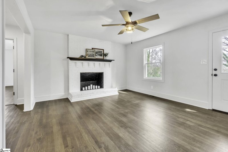 Property image 4 at 264 Fairforest Road, Spartanburg, SC 29301