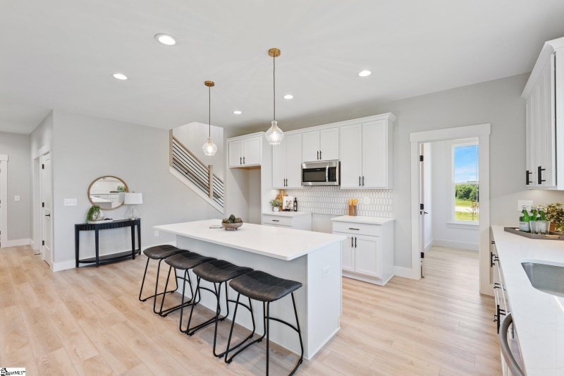 Property image 4 at 343 Terra Plains Drive, Greer, SC 29651