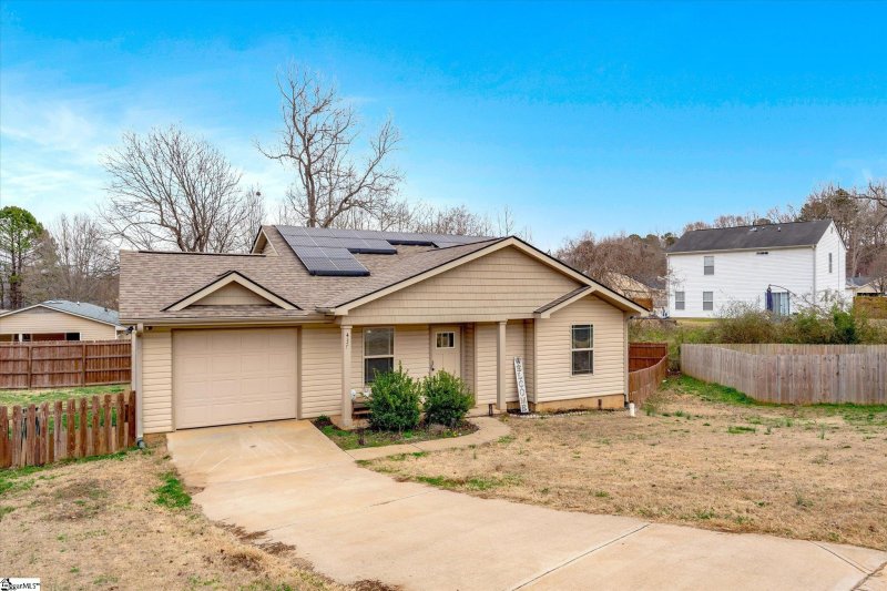 Property image 3 at 430 Mount Hood Drive, Inman, SC 29349