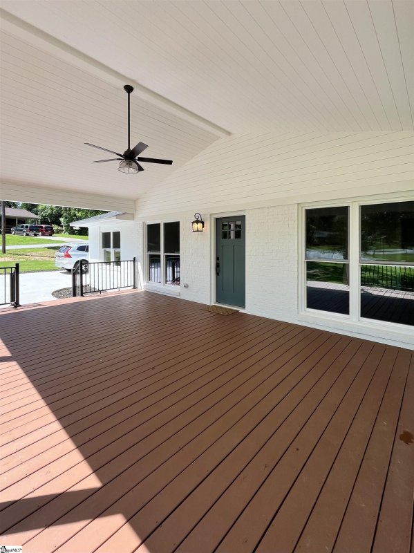 Property image 4 at 132 Swinton Drive, Greenville, SC 29607