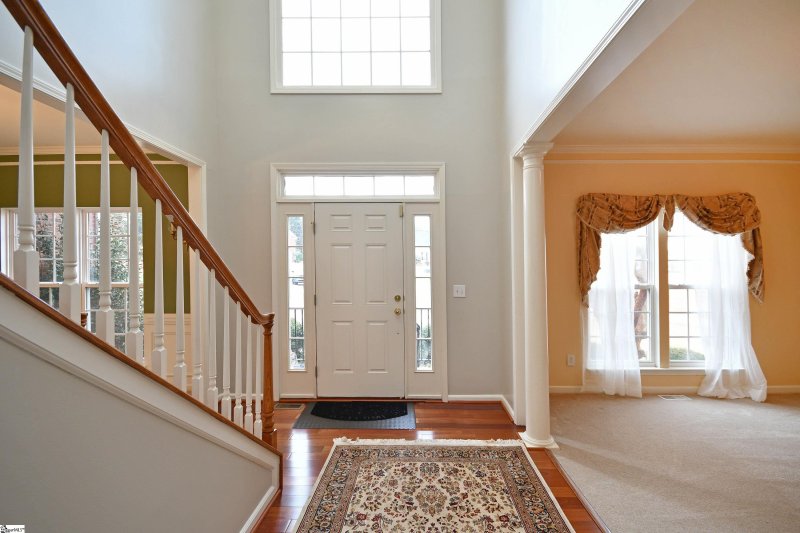 Property image 3 at 121 Ivory Glen Court, Greenville, SC 29611-7471