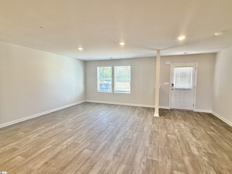 Property image 3 at 915 Flat Rock Road, Anderson, SC 29624
