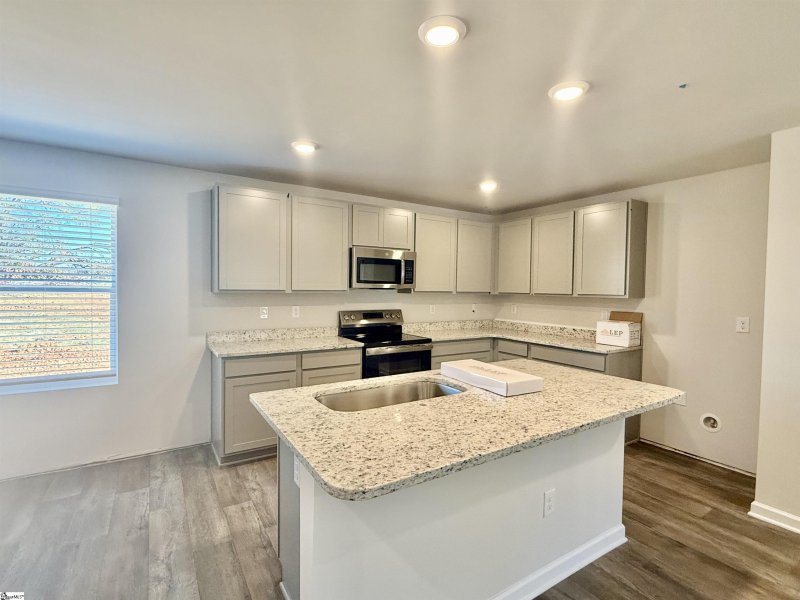 Property image 5 at 915 Flat Rock Road, Anderson, SC 29624