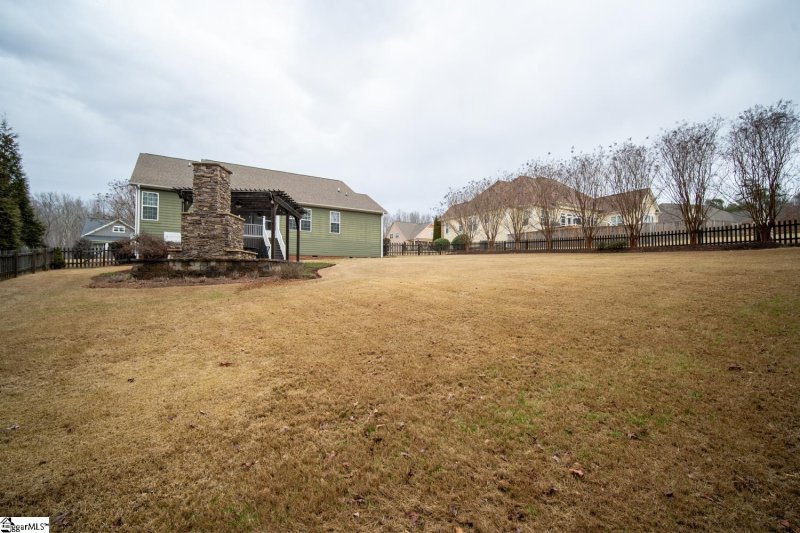 Property image 5 at 9 Setting Sun Lane, Travelers Rest, SC 29690