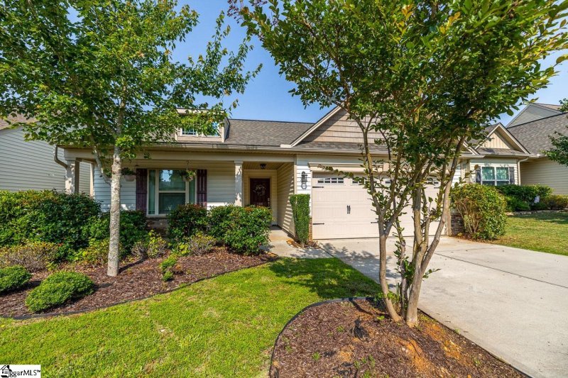 Property image 3 at 106 Penrith Court, Simpsonville, SC 29681