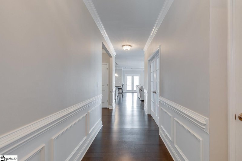 Property image 5 at 401 Meadowpark Lane, Duncan, SC 29334