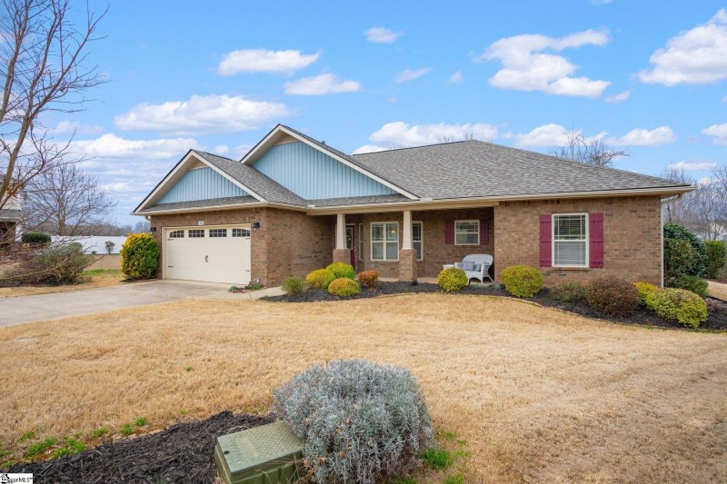 Property image 3 at 18 CHOPPEE Court, Simpsonville, SC 29681