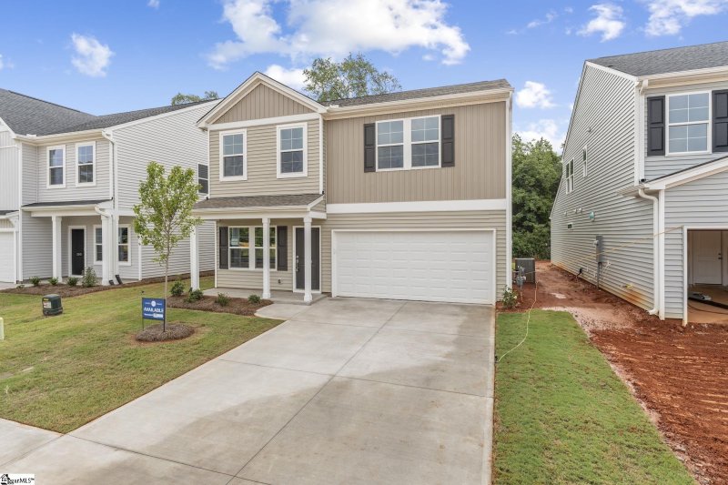 Property image 2 at 2049 Mayfair Mill Avenue, Spartanburg, SC 29301