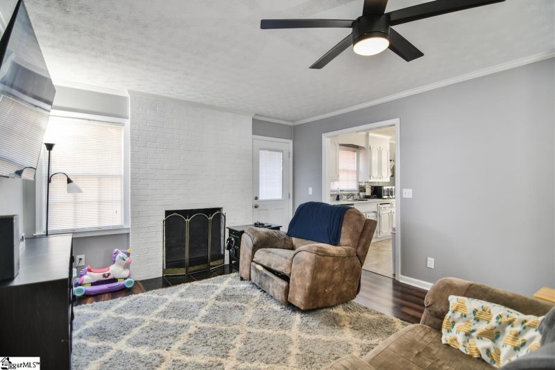 Property image 5 at 4 Blackenridge Drive, Taylors, SC 29687