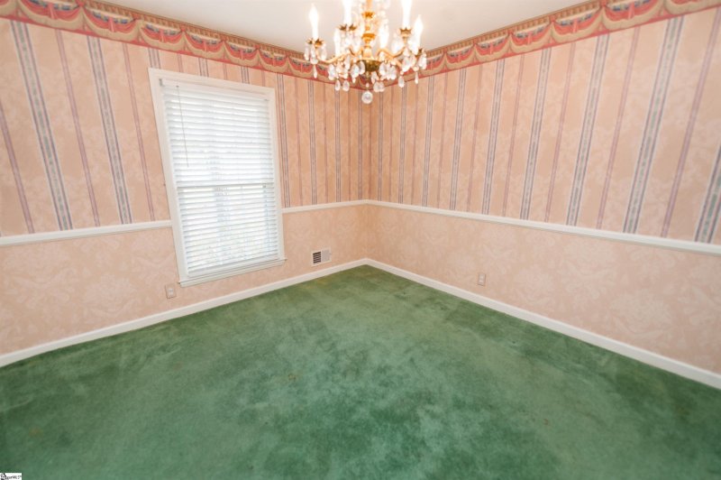 Property image 4 at 250 Winfield Drive, Spartanburg, SC 29307