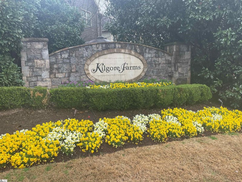 Property image 3 at 19 Larose Court, Simpsonville, SC 29681