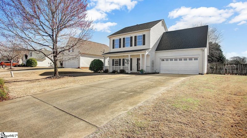 Property image 2 at 110 Longwood Lane, Easley, SC 29642