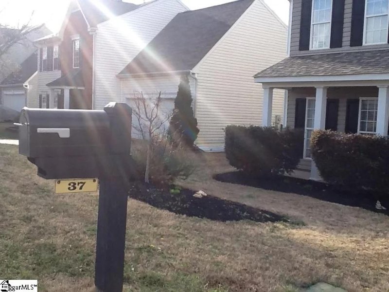 Property image 4 at 37 Brockmore Drive, Greenville, SC 29605