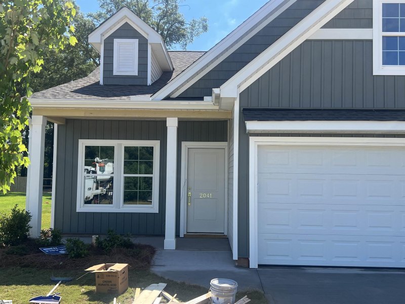 Property image 2 at 2041 Mayfair Mill Avenue, Spartanburg, SC 29301