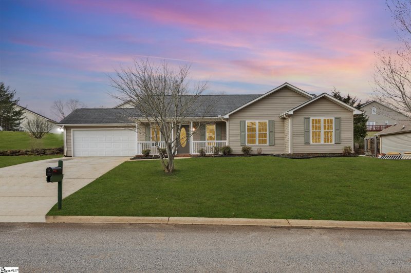 305 Kingfisher Drive