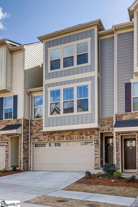 Property image 4 at 29 Questover Drive, Greenville, SC 29607