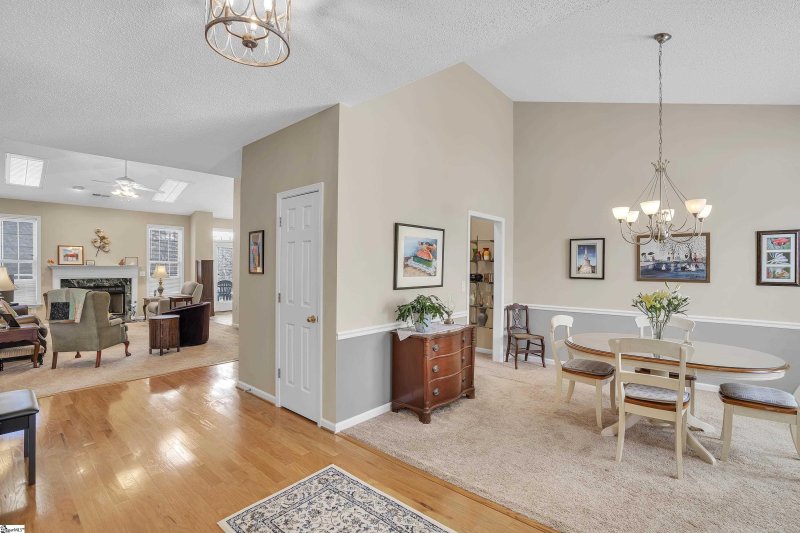 Property image 4 at 102 Meadowlands Way, Greenville, SC 29615