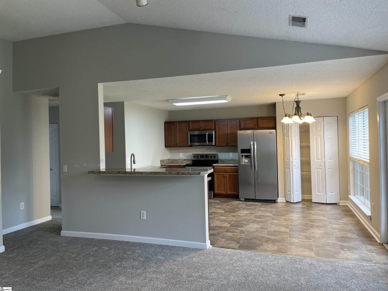 Property image 4 at 206 Revis Creek Court, Simpsonville, SC 29681