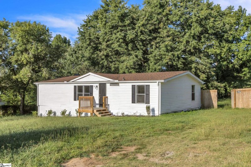 Property image 3 at 408 Clear Dawn Drive, Easley, SC 29640