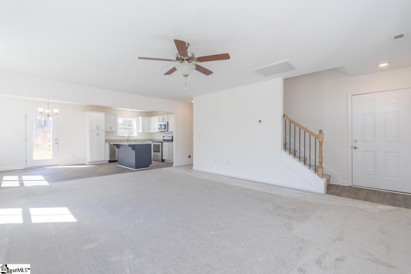 Property image 5 at 124 Megan Court, Piedmont, SC 29673