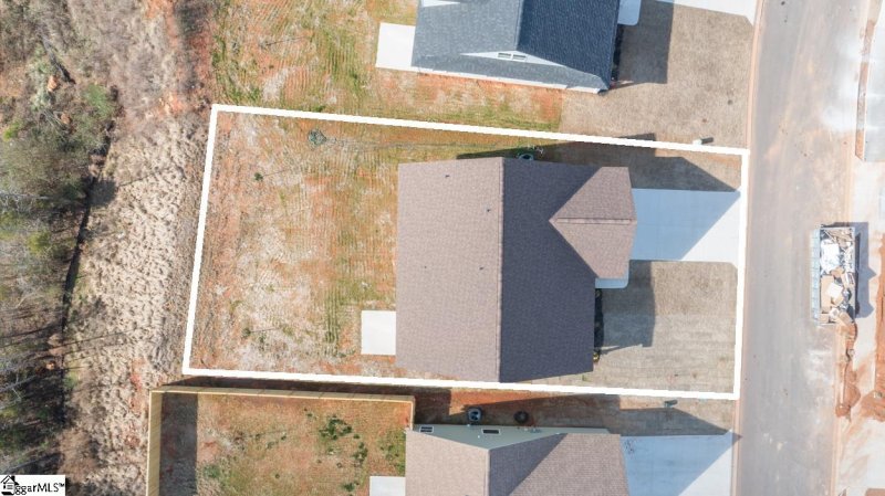 Property image 2 at 128 Megan Court, Piedmont, SC 29673