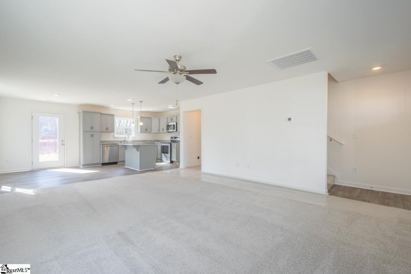 Property image 5 at 128 Megan Court, Piedmont, SC 29673