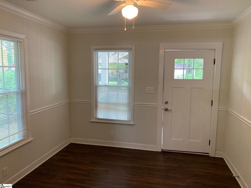 Property image 2 at 17 Henderson Street, Greenville, SC 29611